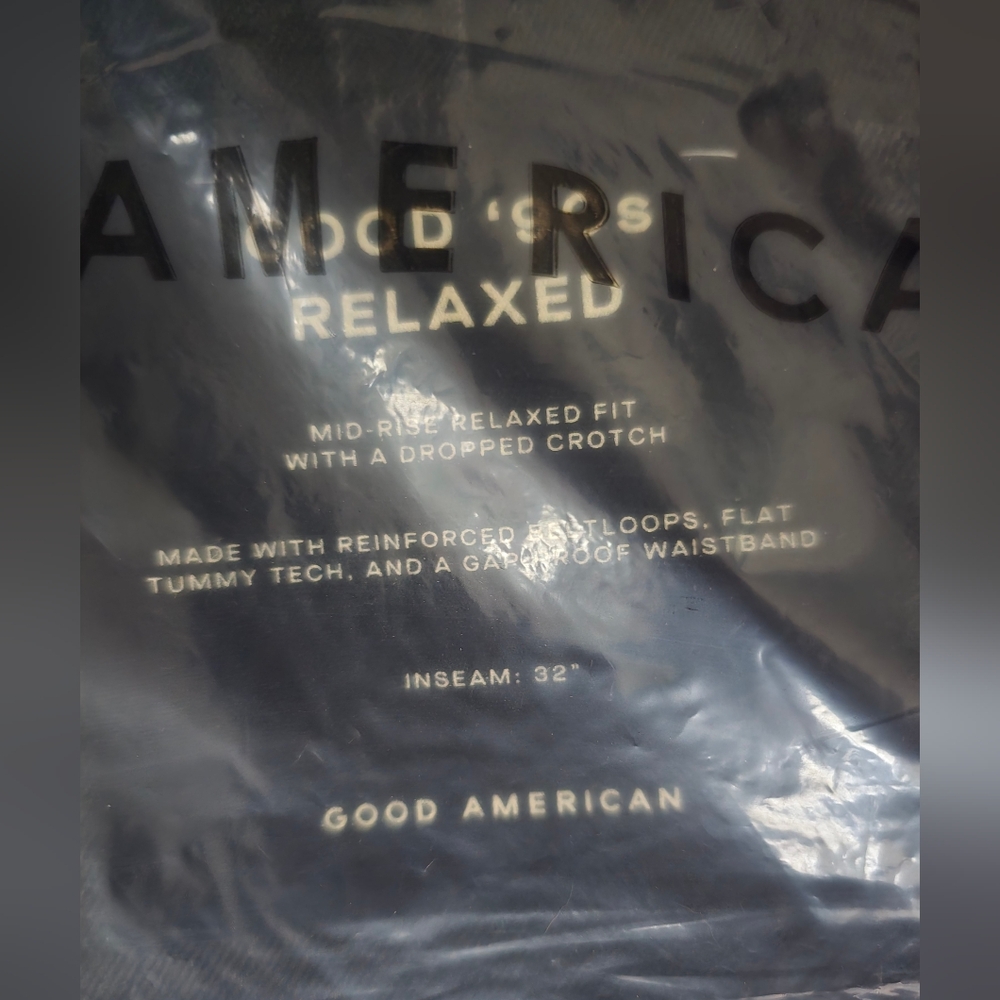 NWT Good American Good 90s Relaxed Jeans - Size 14 Black - Picture 7 of 7